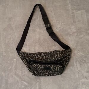 Victoria's Secret PINK Camoflage Belt Bag